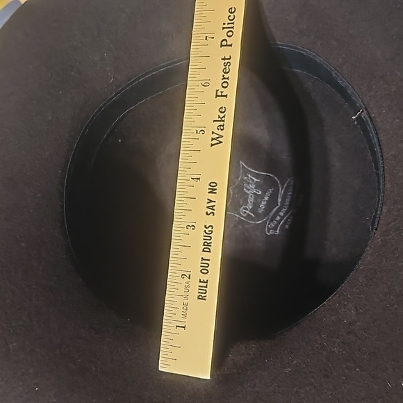 Vintage Peachfelt 100% Wool Kentucky Derby or Church Hat ?